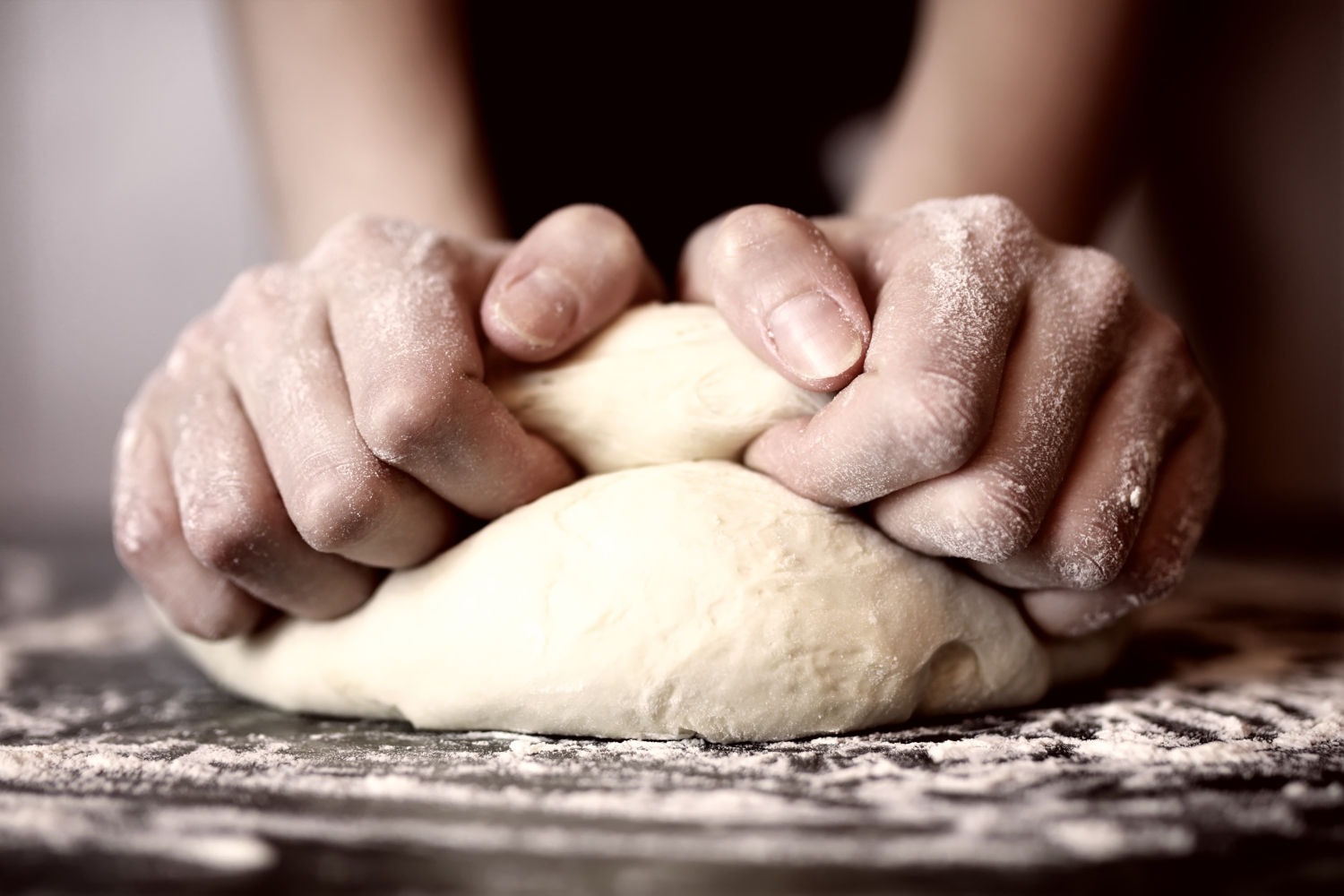 How to Make Poolish Pizza Dough: The Complete Guide